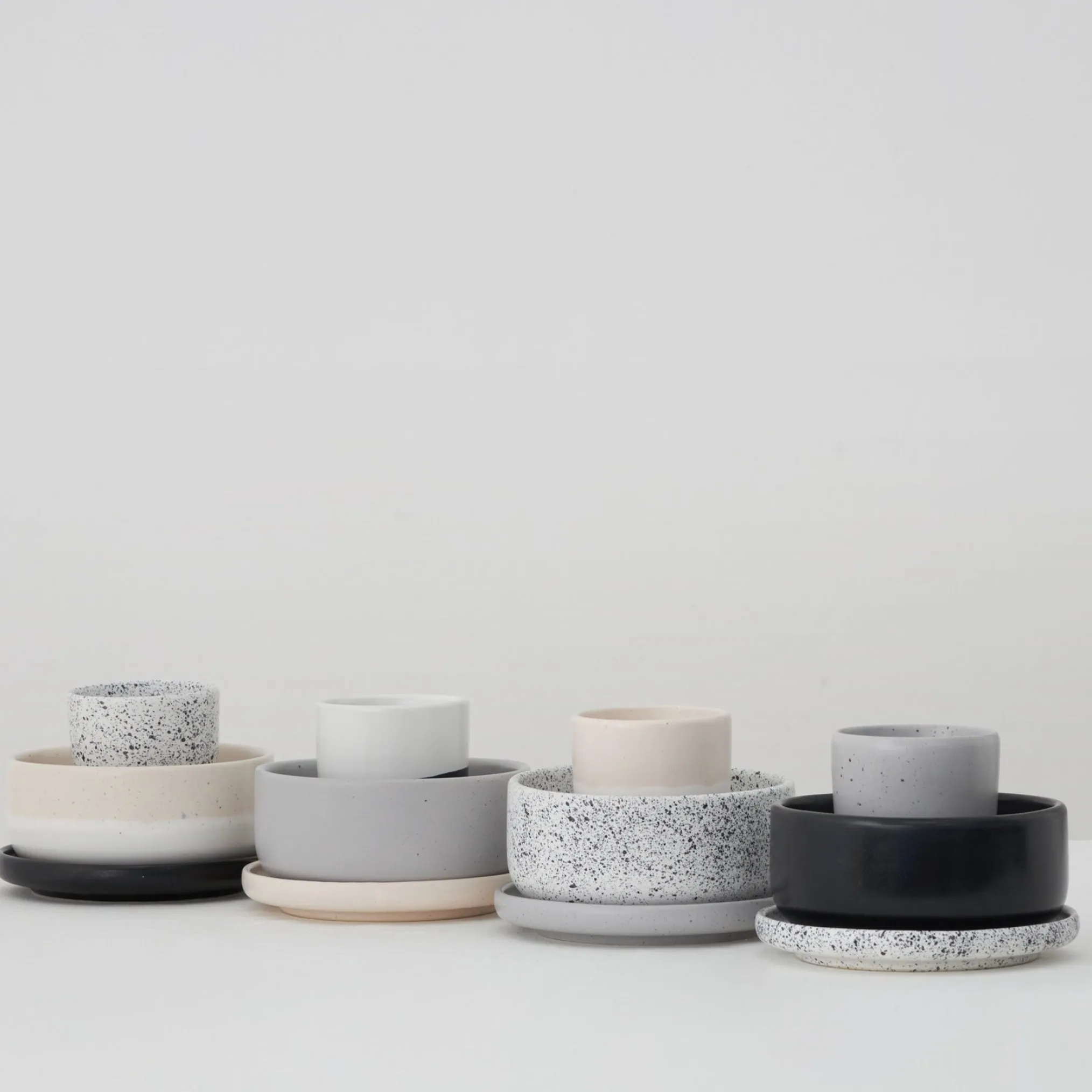 Miska Aoomi Mess Bowl