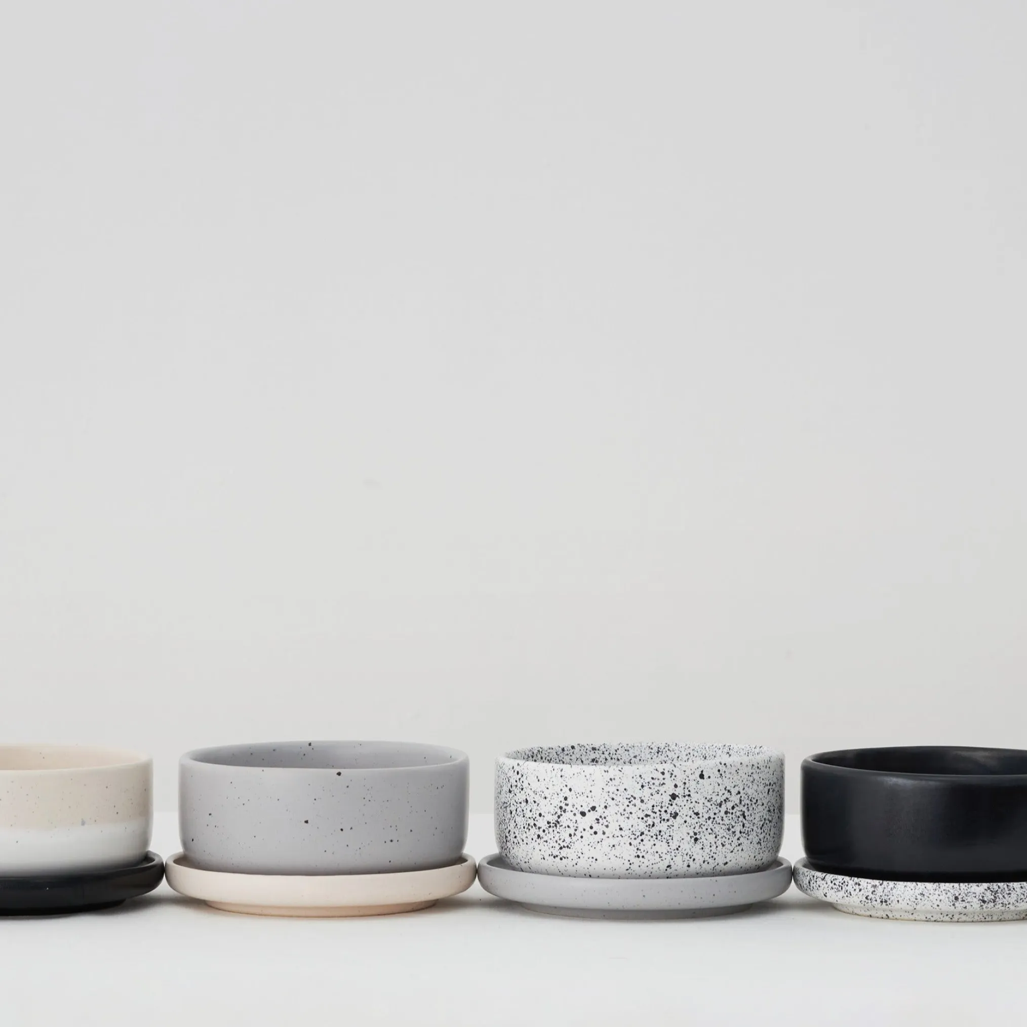 Miska Aoomi Mess Bowl